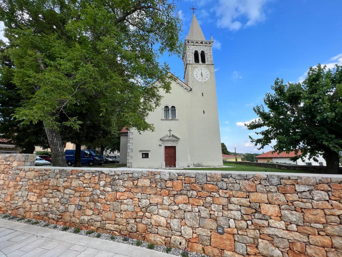 Appartamenti Minerva San Pelagio Exterior photo