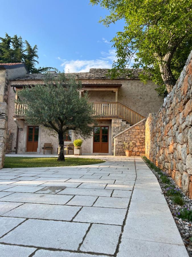Appartamenti Minerva San Pelagio Exterior photo