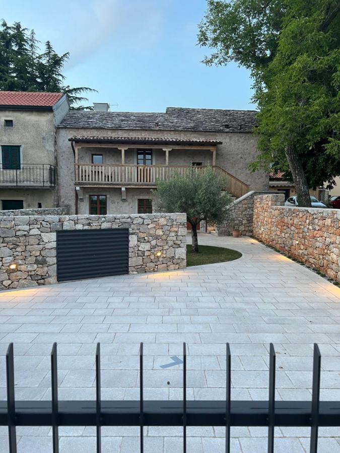 Appartamenti Minerva San Pelagio Exterior photo